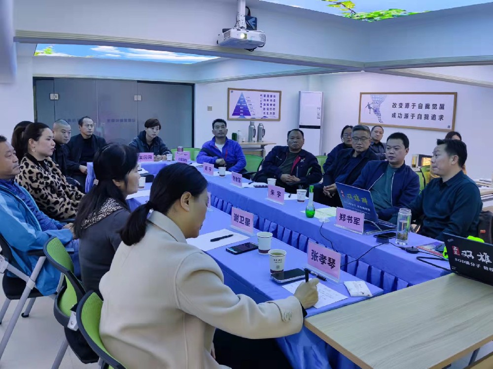 襄陽(yáng)又將有一場(chǎng)盛大賽事！“雙雄醉杯”2021年襄陽(yáng)市羽毛球聯(lián)賽暨“我要上省運(yùn)”選拔賽即將開賽！