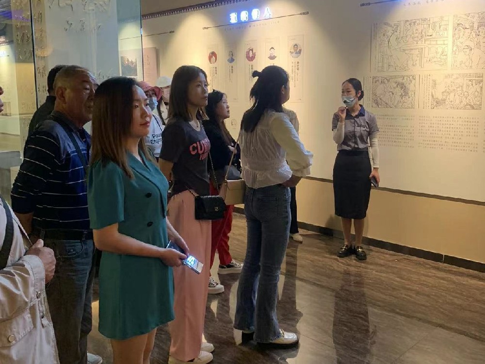 賞好景、品美酒，石花雙雄醉樊城、十堰區(qū)域核心客戶探秘中國生態(tài)白酒莊園