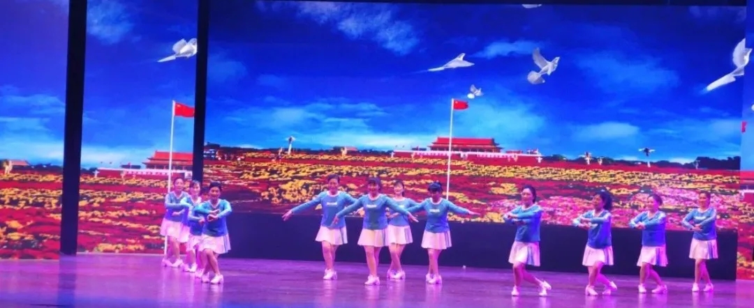 品雙雄醉酒，看廣場(chǎng)舞巔峰對(duì)決！雙雄醉助襄陽全民健身活動(dòng)站上新高度！